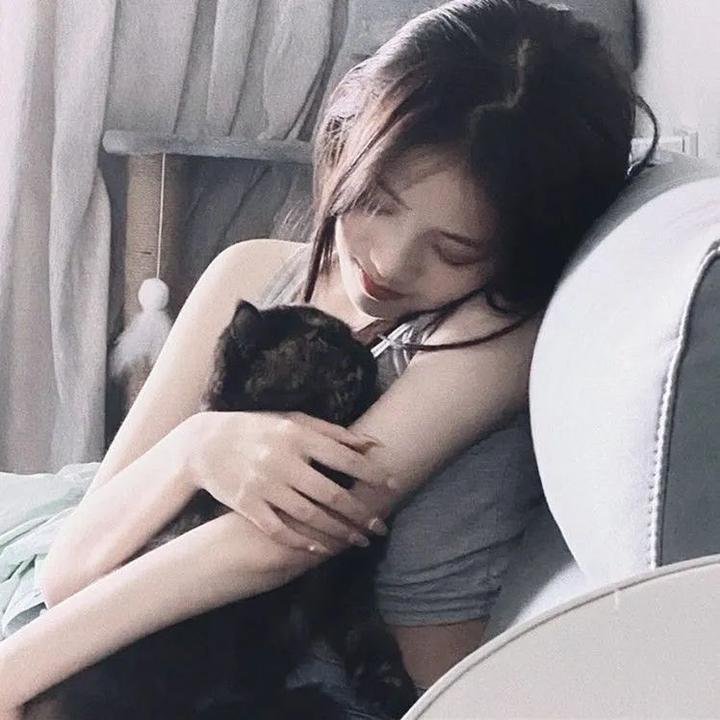 三条黑暗的街道海报